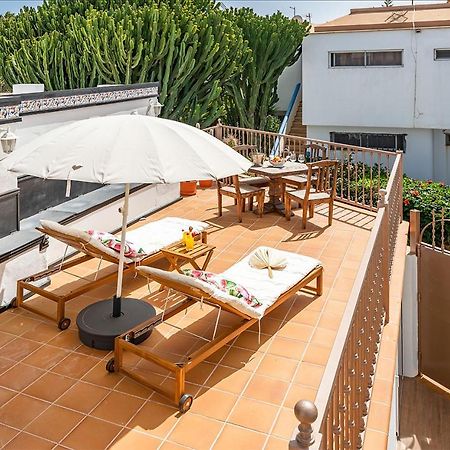 Villa Corralejo Bay Beachfront Corralejo By Holidays Home المظهر الخارجي الصورة