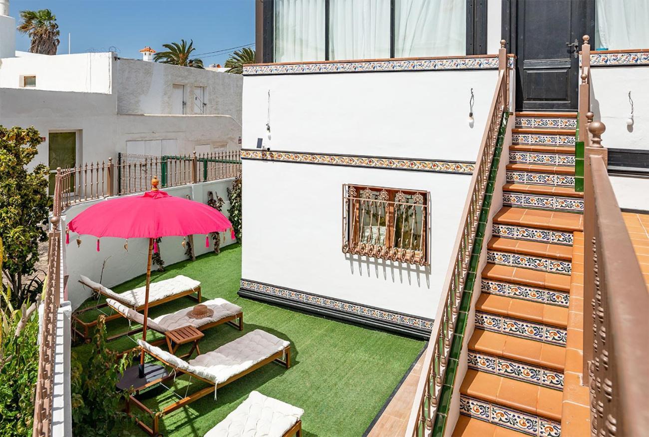 Villa Corralejo Bay Beachfront Corralejo By Holidays Home المظهر الخارجي الصورة